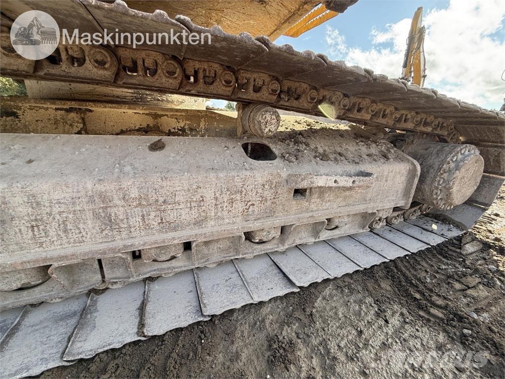 CAT 324D Lánctalpas kotrók