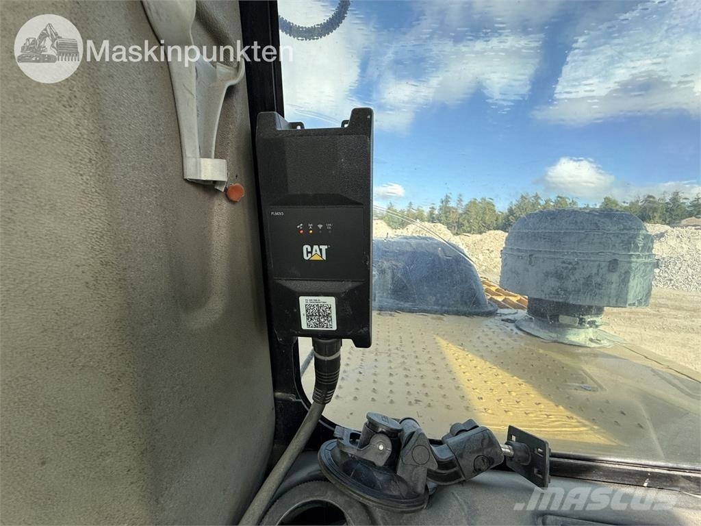 CAT 324D Lánctalpas kotrók