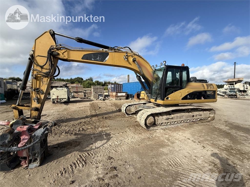 CAT 324D Lánctalpas kotrók