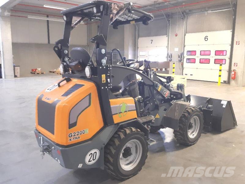 GiANT G 2200 E X-tra Schrankladers
