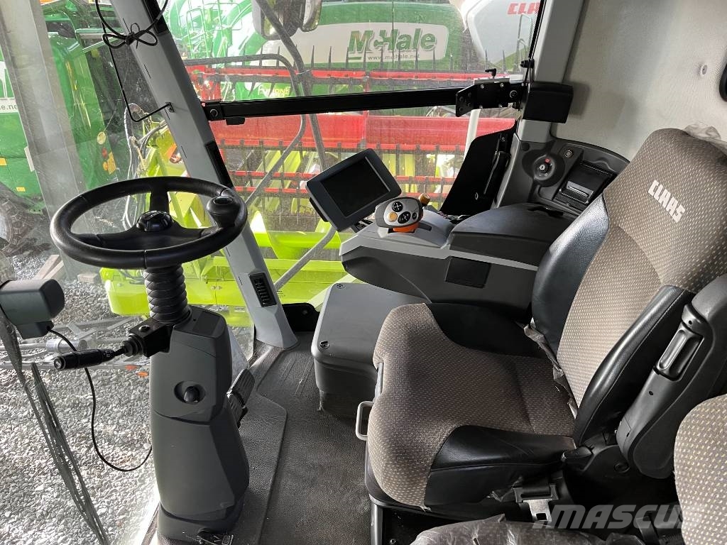 CLAAS Lexion 670 TT Kombinované zberacie stroje