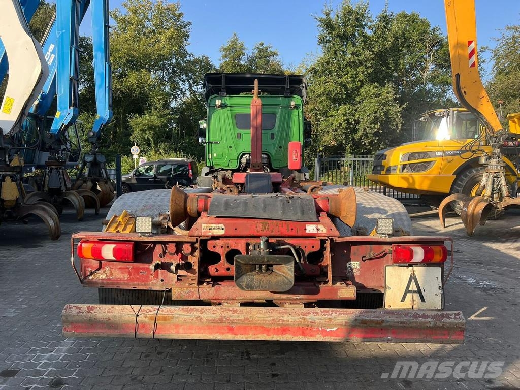 Mercedes-Benz Antos 2543 Camiones polibrazo