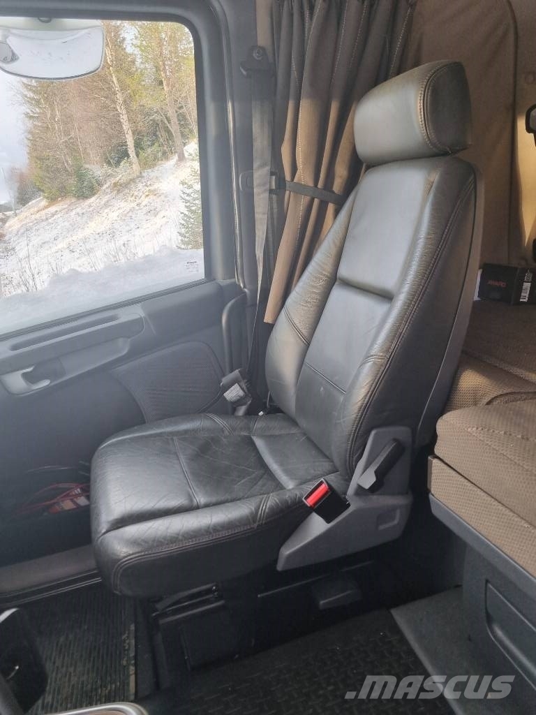 Scania R 560 LB 8X4 Tippbilar