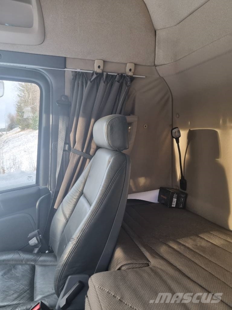 Scania R 560 LB 8X4 Tippbilar