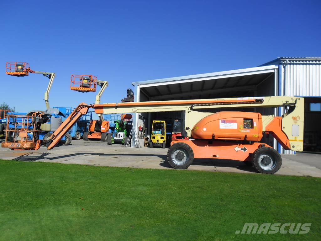 JLG 800 AJ Zglobne podizne platforme