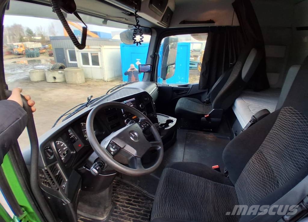 Mercedes-Benz AROCS 2646 963 6x6 Camiones bañeras basculantes o volquetes