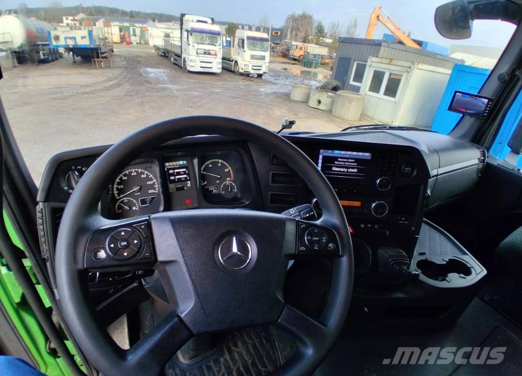 Mercedes-Benz AROCS 2646 963 6x6 Camiones bañeras basculantes o volquetes