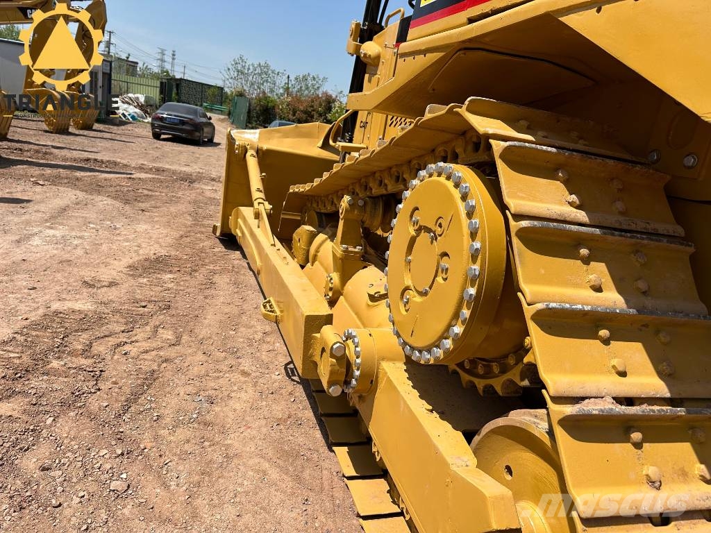 CAT D 8 R Гусеничные бульдозеры