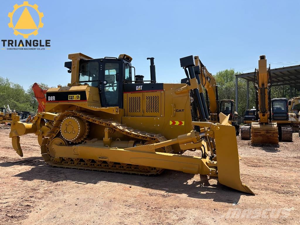 CAT D 8 R Гусеничные бульдозеры