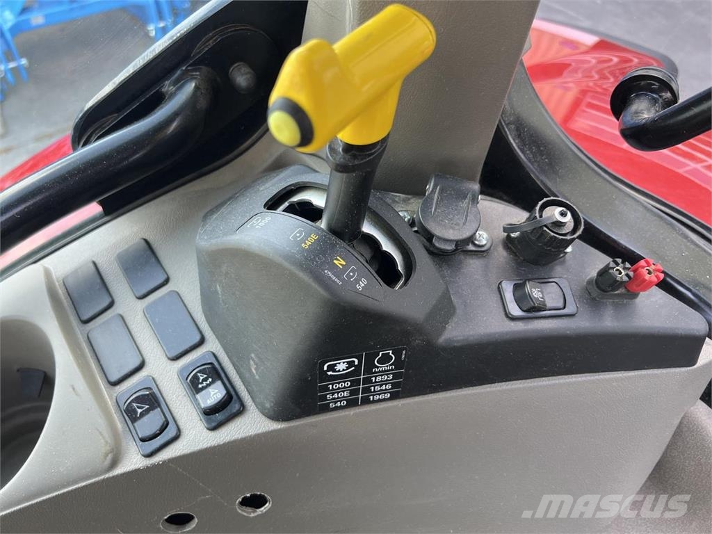 Case IH Maxxum CVX 150 Traktorit
