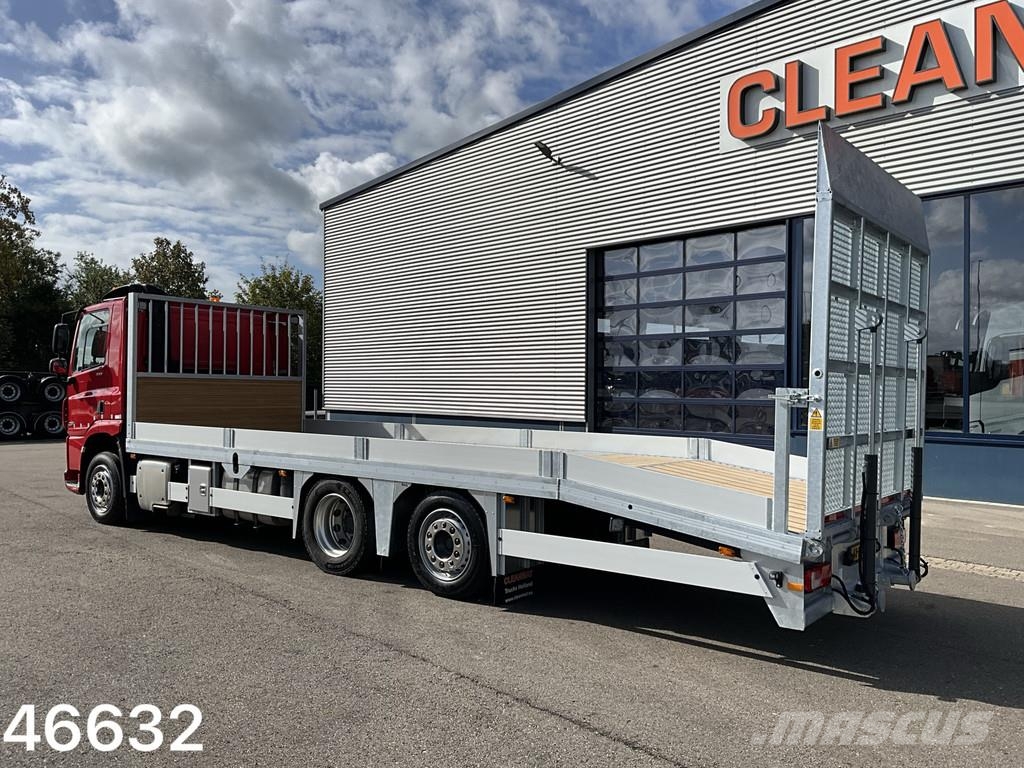 DAF FAN CF 300 Nieuwe Oprijcarrosserie Just 147.210 km Vehicle transporters