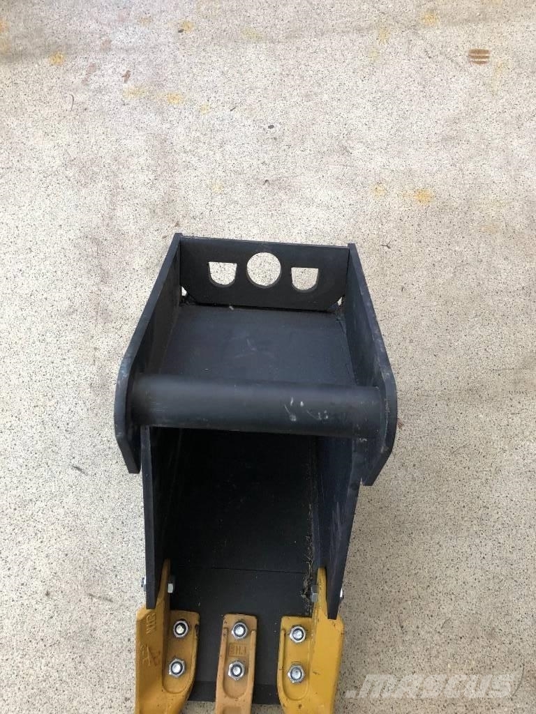  Łyżka 230mm Łyżki do koparek
