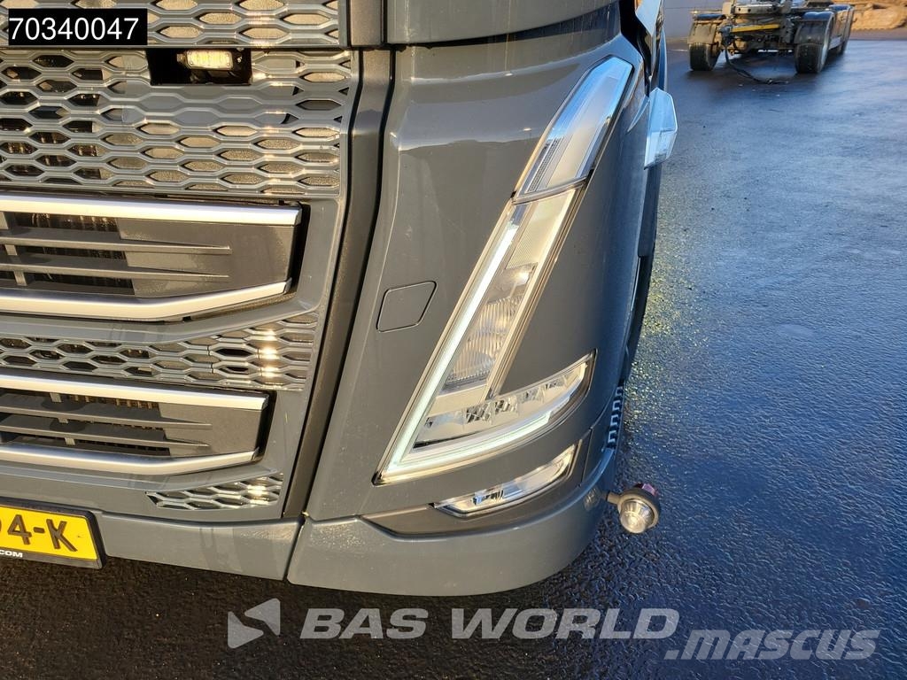 Volvo FH 540 FH 8X2 NL-Truck Combination VDL S30-6700 co Vrachtwagen met containersysteem