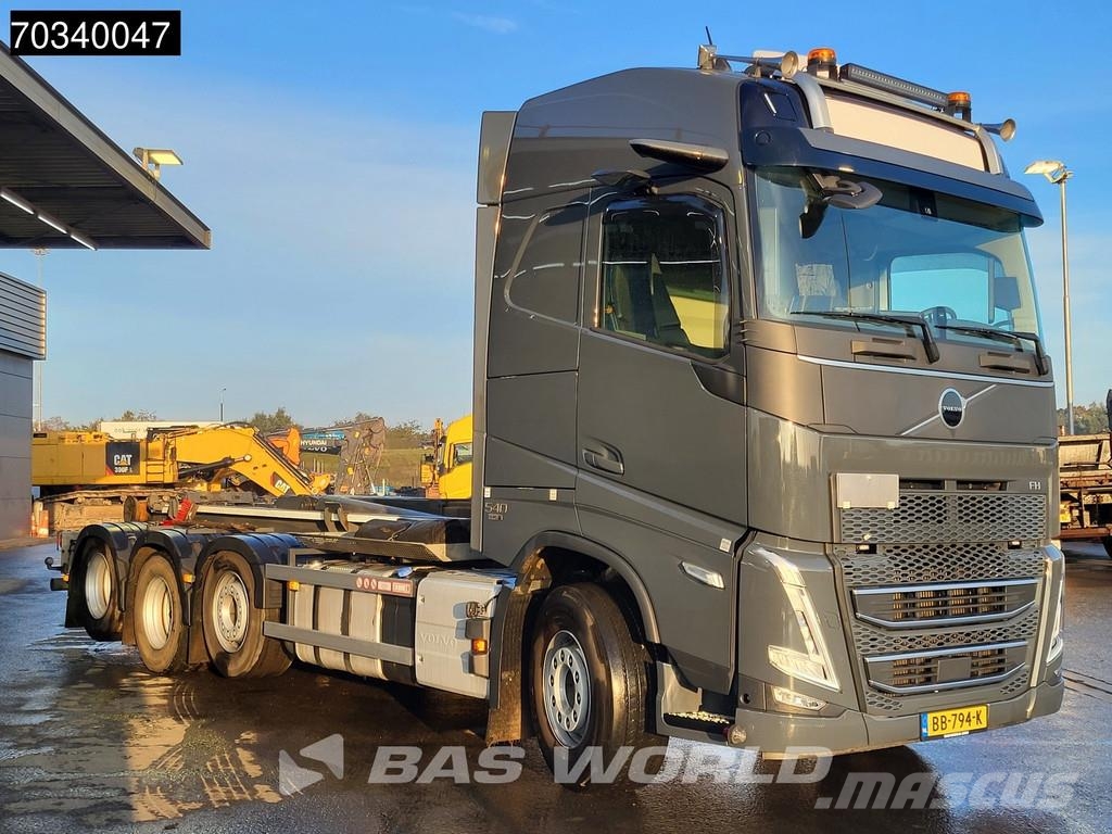 Volvo FH 540 FH 8X2 NL-Truck Combination VDL S30-6700 co Vrachtwagen met containersysteem