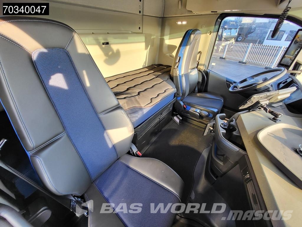 Volvo FH 540 FH 8X2 NL-Truck Combination VDL S30-6700 co Vrachtwagen met containersysteem