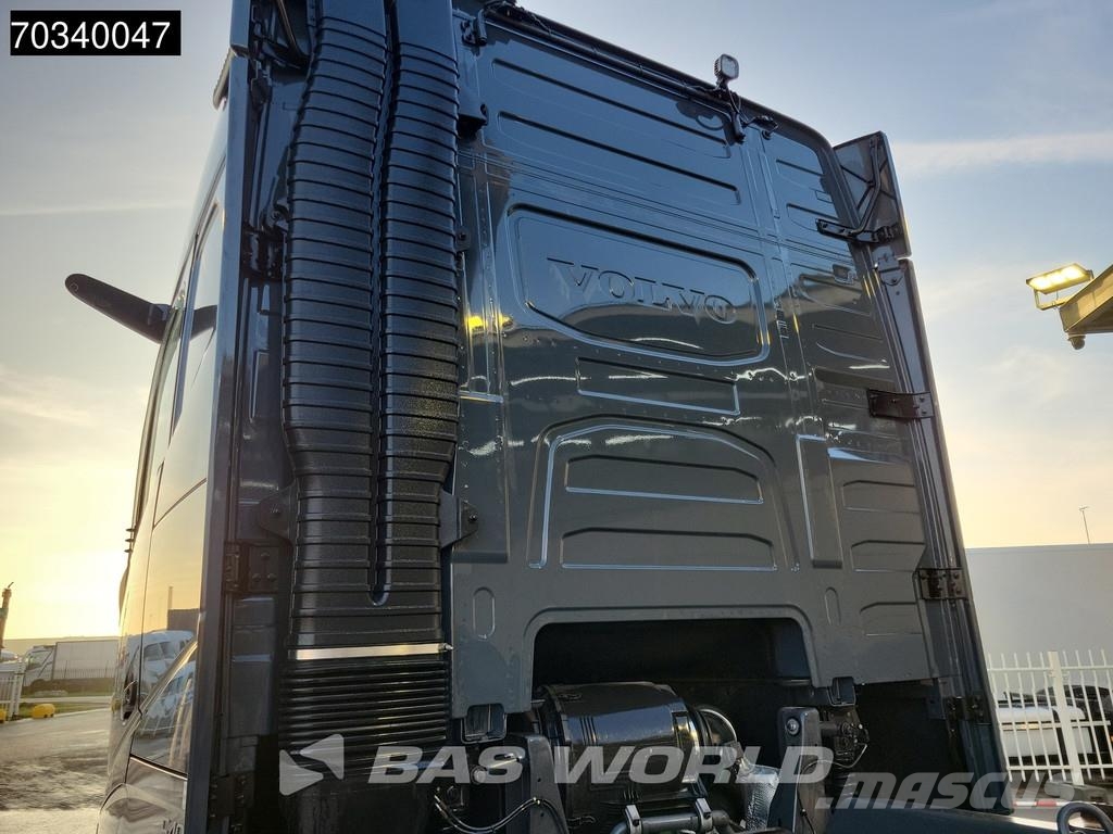 Volvo FH 540 FH 8X2 NL-Truck Combination VDL S30-6700 co Vrachtwagen met containersysteem