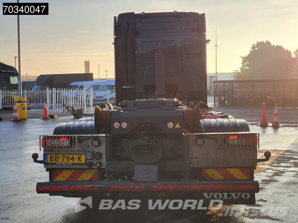 Volvo FH 540 FH 8X2 NL-Truck Combination VDL S30-6700 co Vrachtwagen met containersysteem