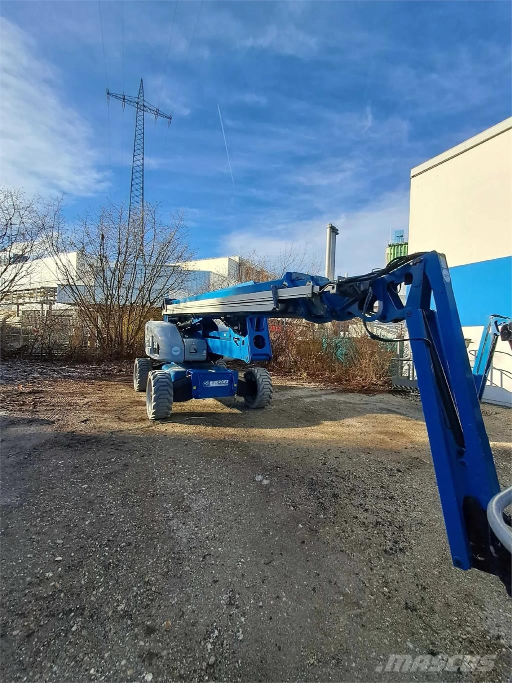 Niftylift HR 28 Hybrid 4x4 曲臂高空作業車