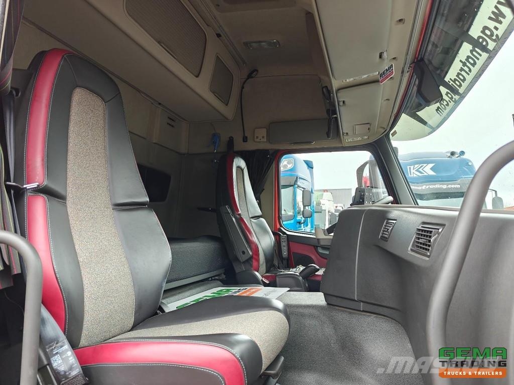 Volvo FM 410 4x2 Globetrotter Euro6B - Stainless Steel T Camiones tractor