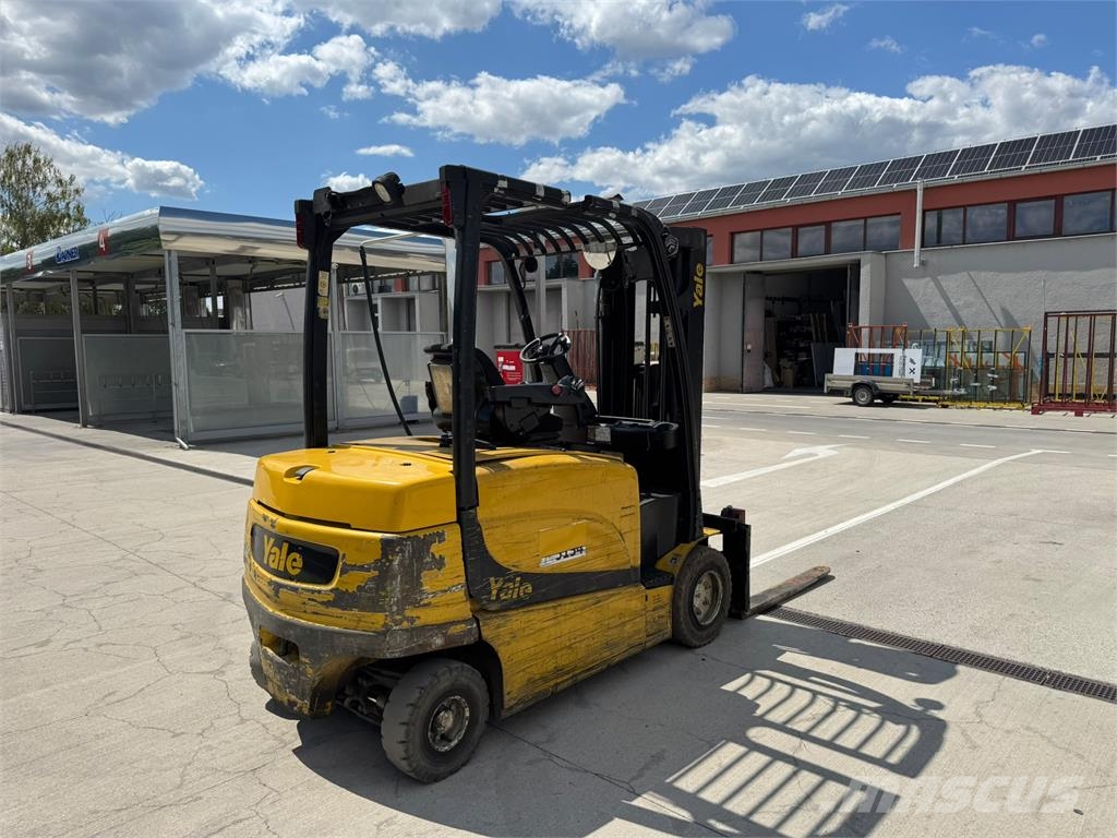 Yale ERP35VL, battery year 2021 Elektriskie autoiekrāvēji