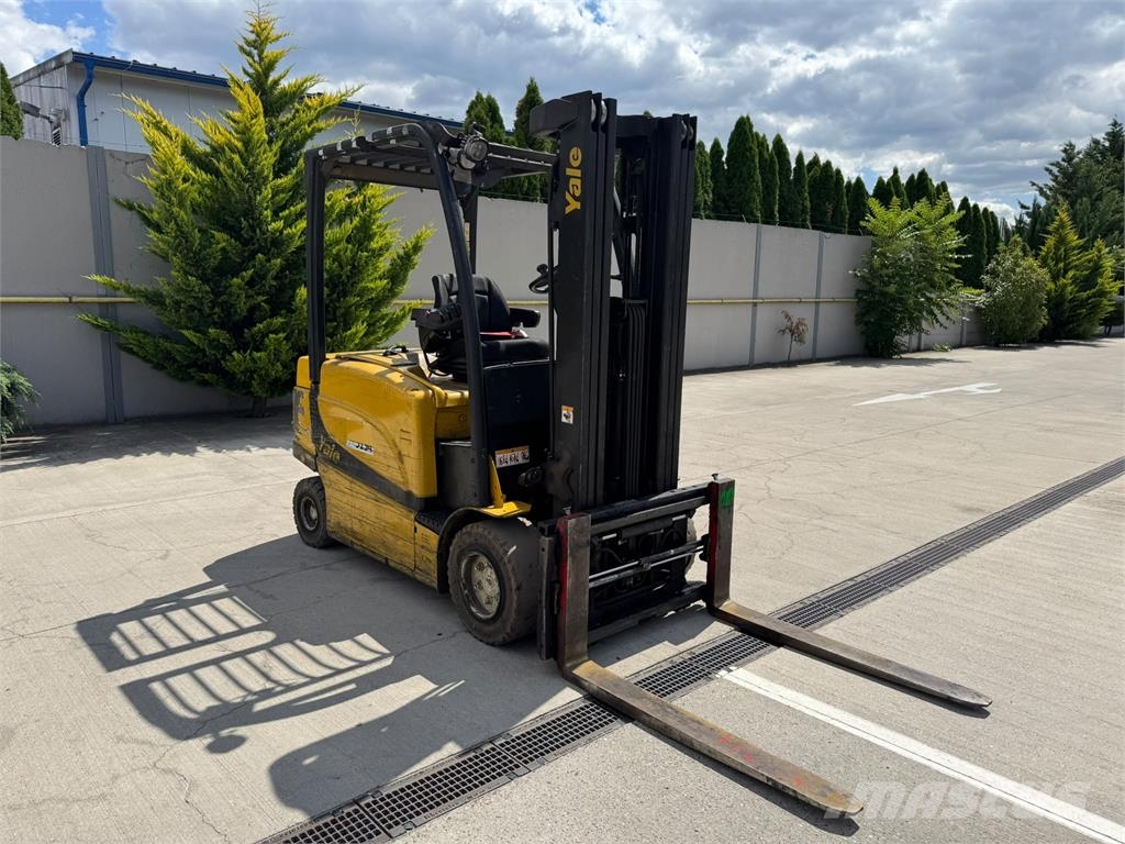Yale ERP35VL, battery year 2021, capacity 84% Elektriniai šakiniai krautuvai