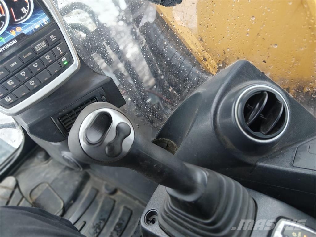 Hyundai HX160L Excavadoras sobre orugas