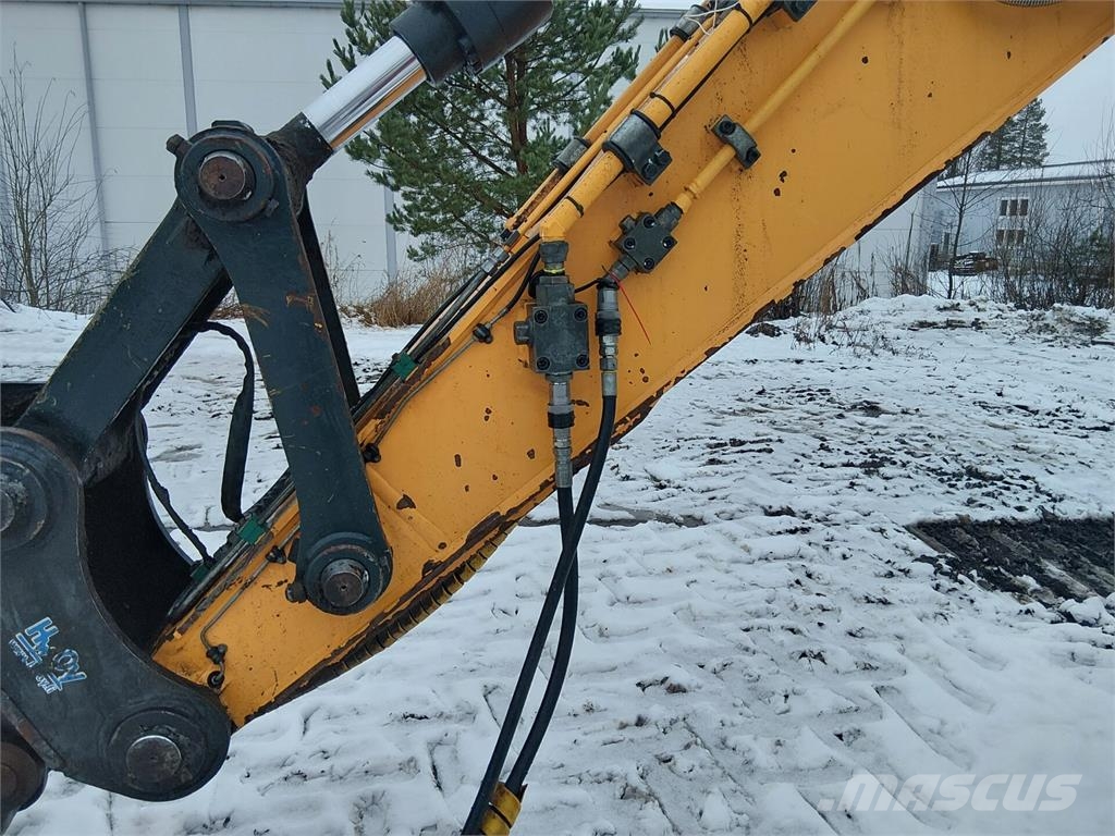 Hyundai HX160L Excavadoras sobre orugas