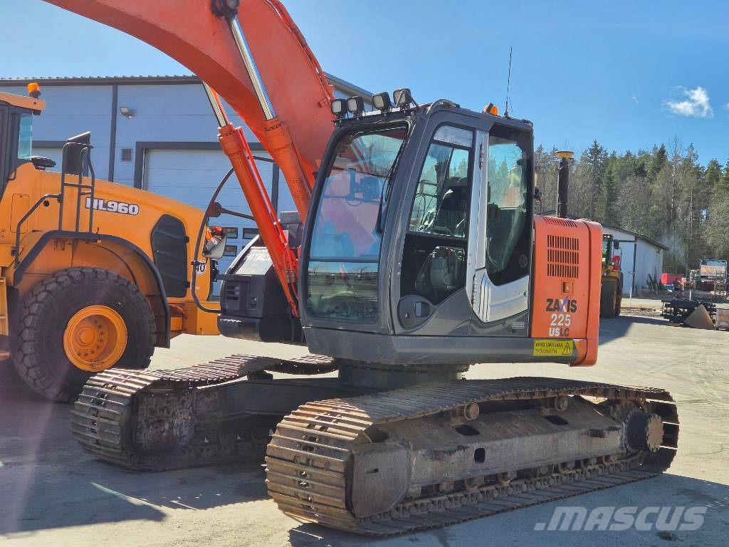 Hitachi ZX 225 US LC-3 履带挖掘机