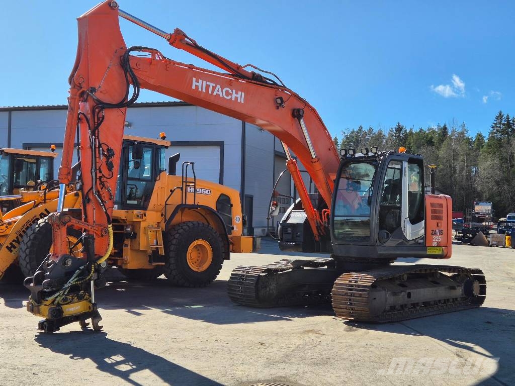 Hitachi ZX 225 US LC-3 履带挖掘机