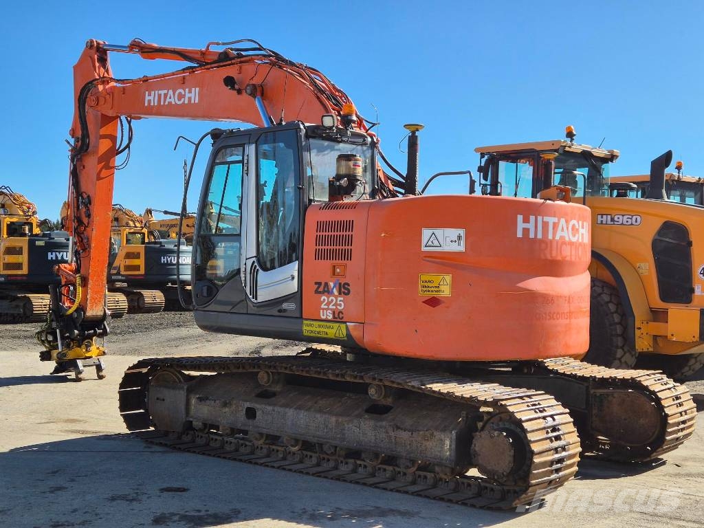 Hitachi ZX 225 US LC-3 履带挖掘机
