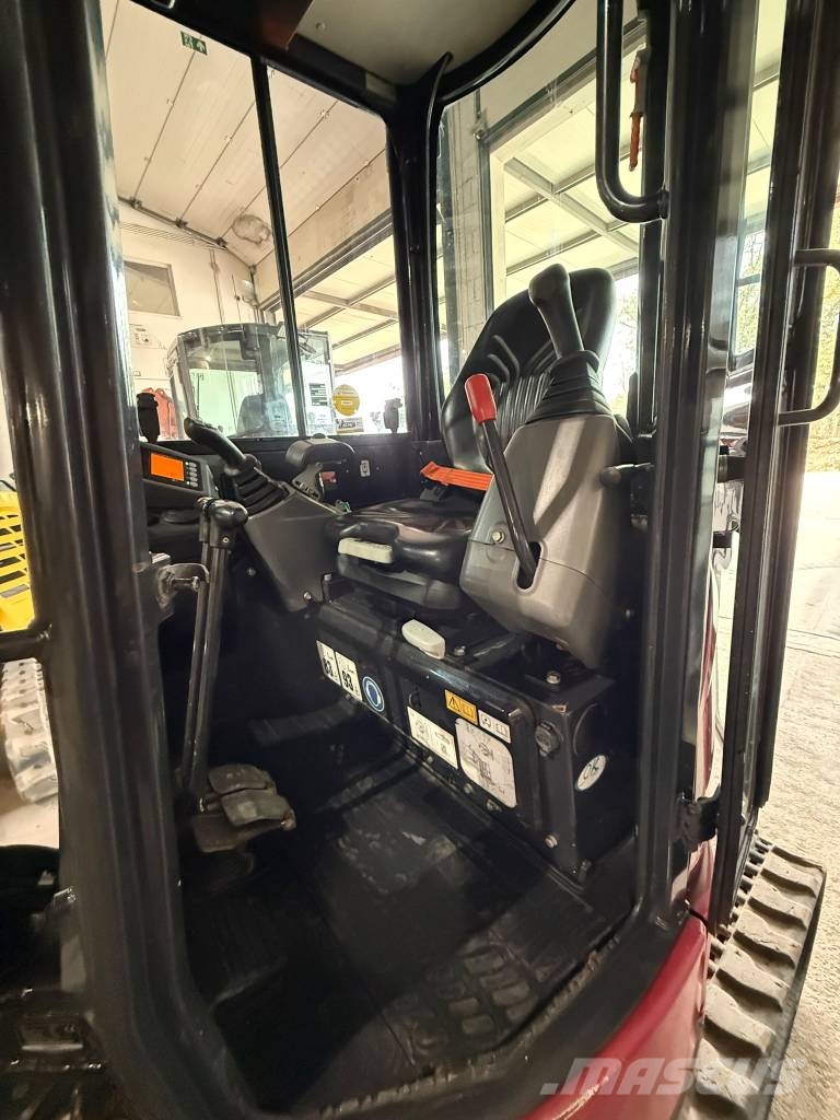 Yanmar Vio 27 حفارات صغيرة أقل من 7 طن (حفارات صغيرة)