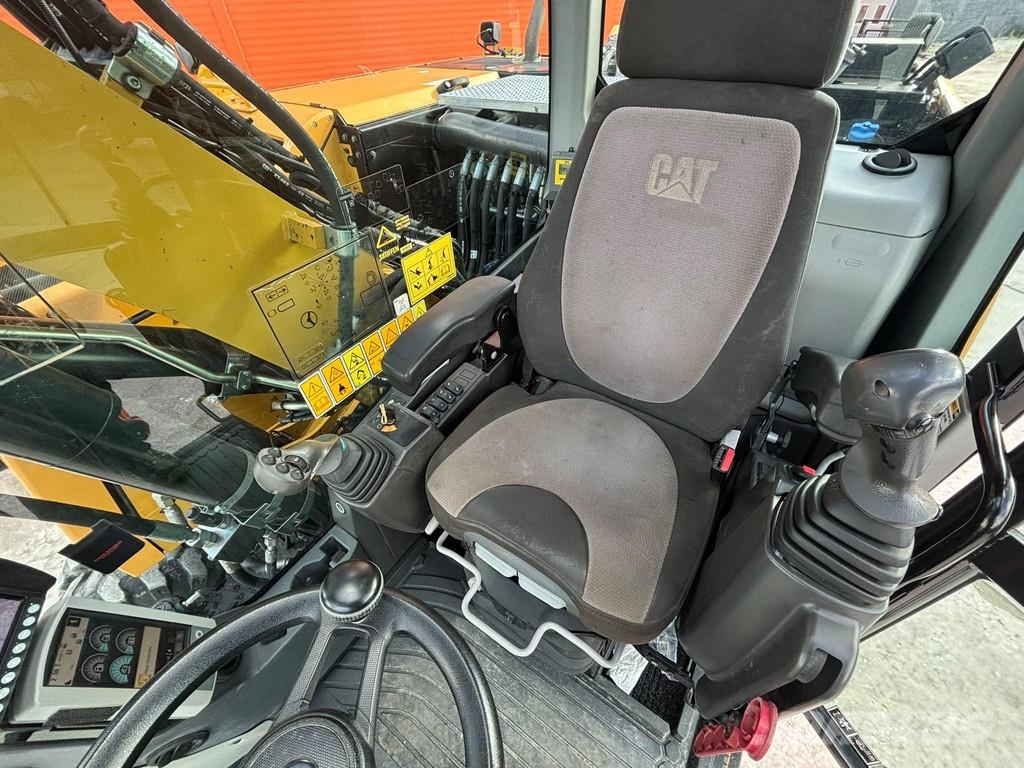 CAT M 314 F TILTROTATOR / CENTRAL LUBRICATION / AC Bagri na kolesih