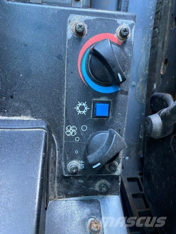 Takeuchi TL130 Deltalader KLIMA Schaufel wie TL 6, 12 履帶推土機