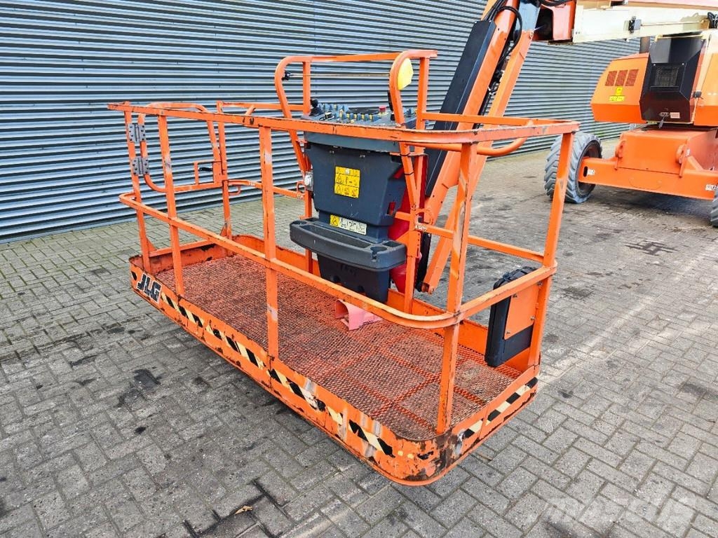 JLG H800 AJ Hybrid Teleskopiskie pacēlāji