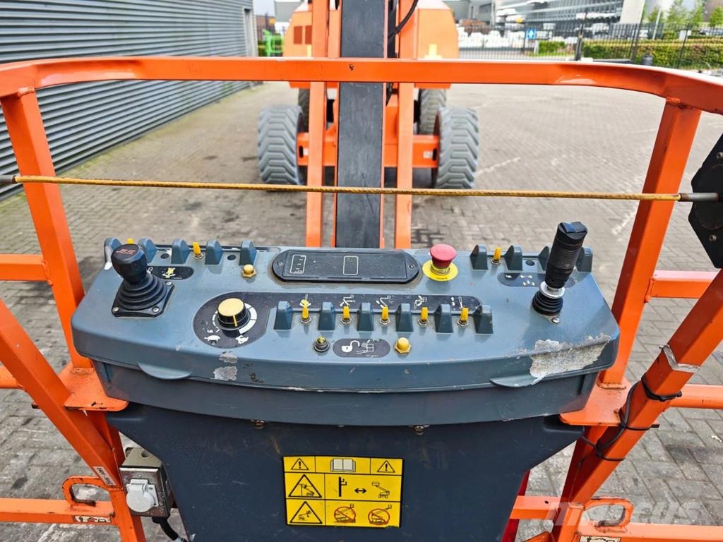 JLG H800 AJ Hybrid Teleskopiskie pacēlāji