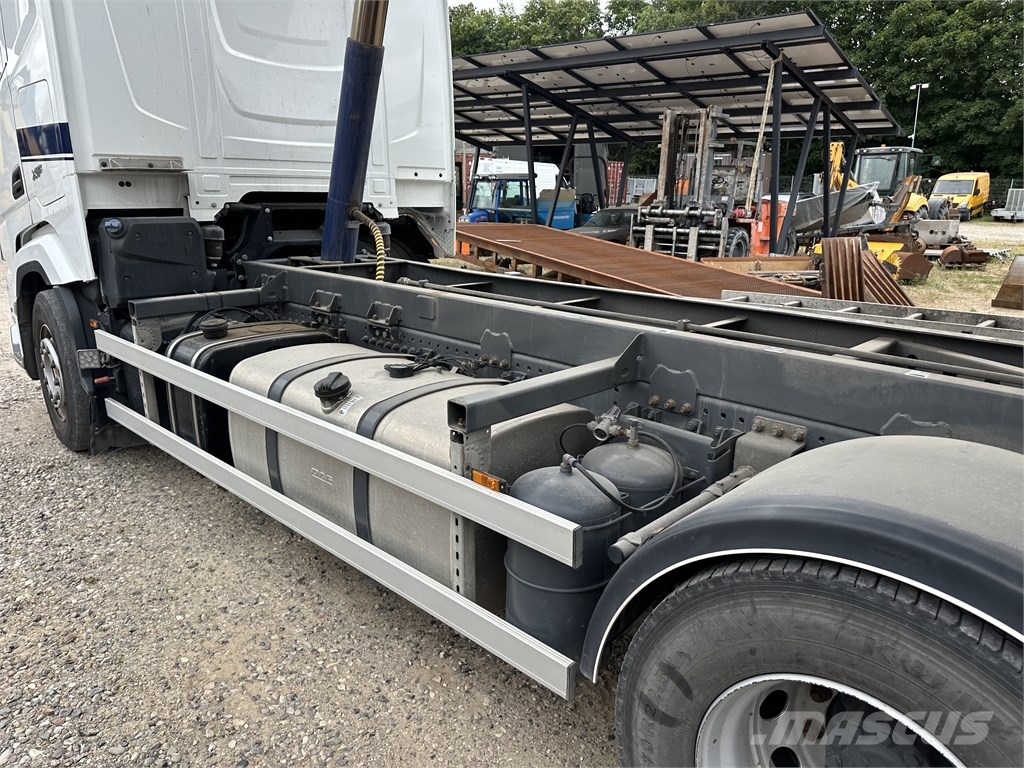 DAF XF 530 6x2 //Volume tipper 45m3 // Trailer 59m3 شاحنات قلابة