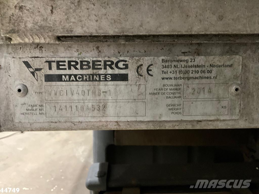 Iveco Daily 40C15 Euro 6 Terberg zijlader Camiones de basura