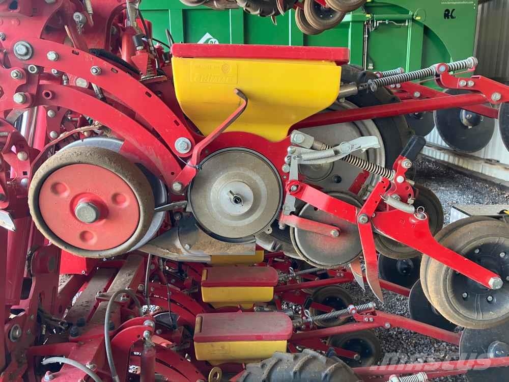 Grimme Matrix 1800, 18 Row, Sugarbeet Drill Seminatrici di precisione