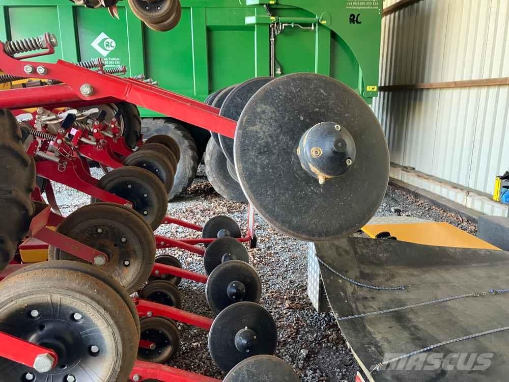 Grimme Matrix 1800, 18 Row, Sugarbeet Drill Seminatrici di precisione
