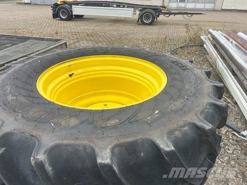 Mitas 540/65R28 ماكينات زراعية - غير ذلك