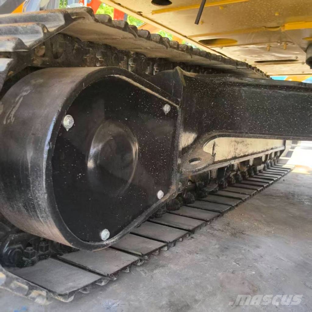 CAT 323 Raupenbagger