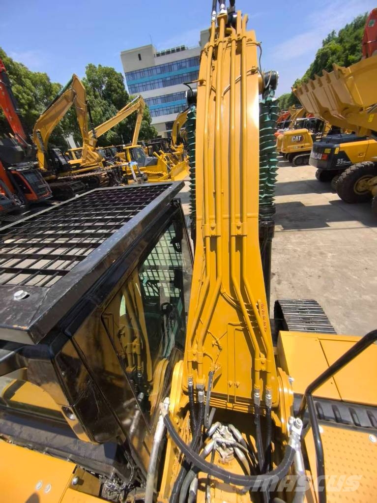 CAT 323 Raupenbagger
