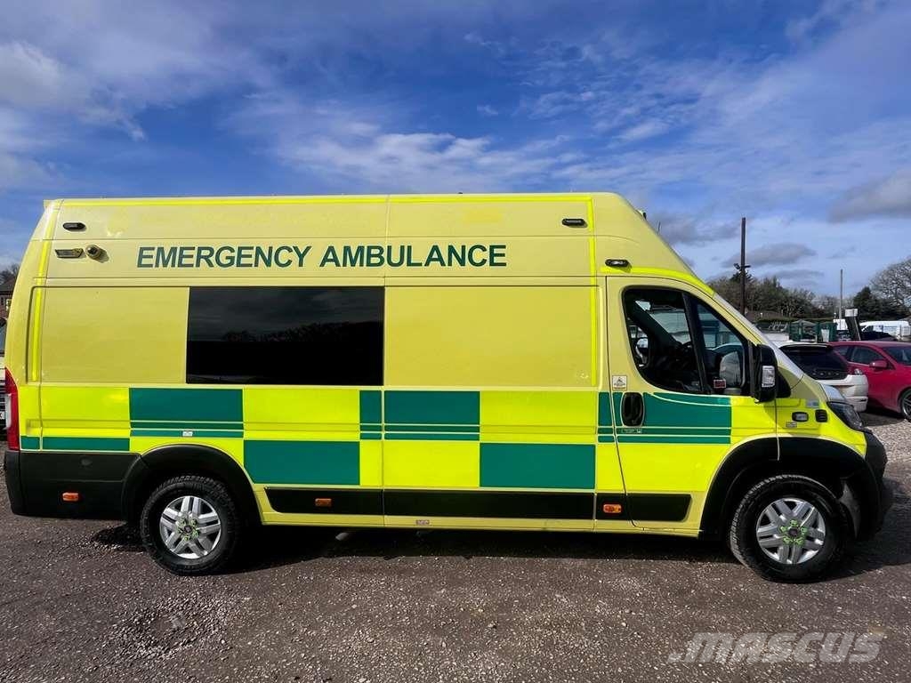 Fiat Ducato A&E Fiat Ducato A&E Vehicle with Stryker Pr Ambulanze