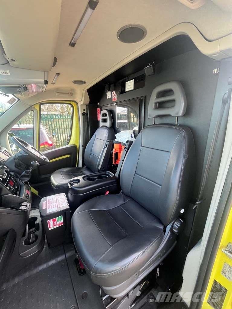 Fiat Ducato A&E Fiat Ducato A&E Vehicle with Stryker Pr Ambulanze