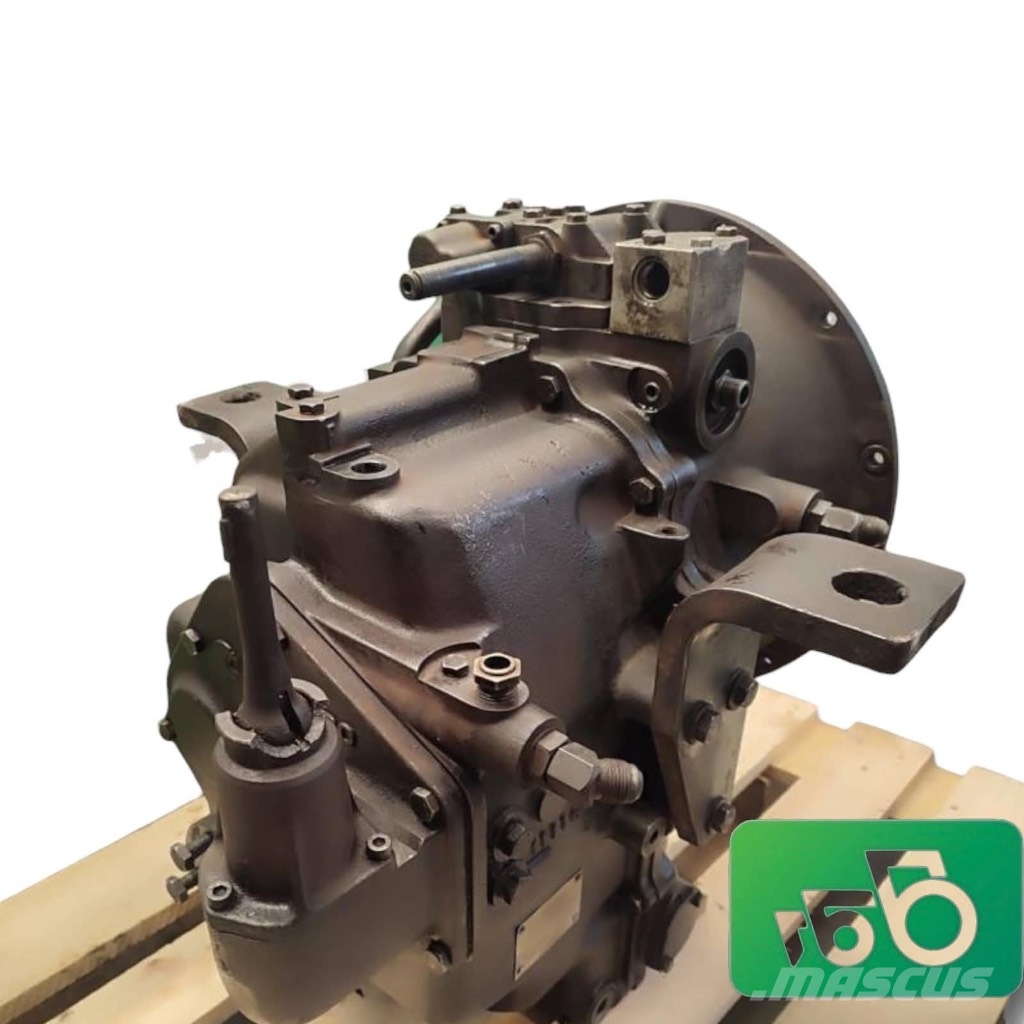Case IH Gearbox 131152 580SLE Carraro أجهزة نقل