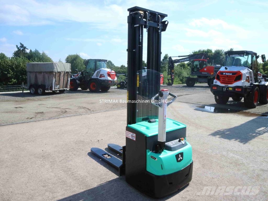 Mitsubishi SBP 16 N2 شاحنات ذات رافعات شوكية تعمل بالكهرباء