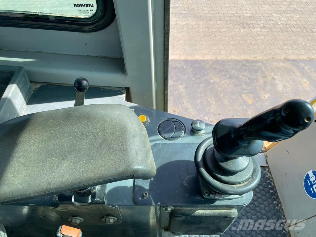 Liebherr LR622B Buldooserid
