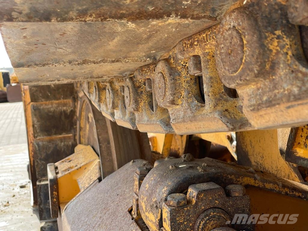 Liebherr LR622B Buldooserid