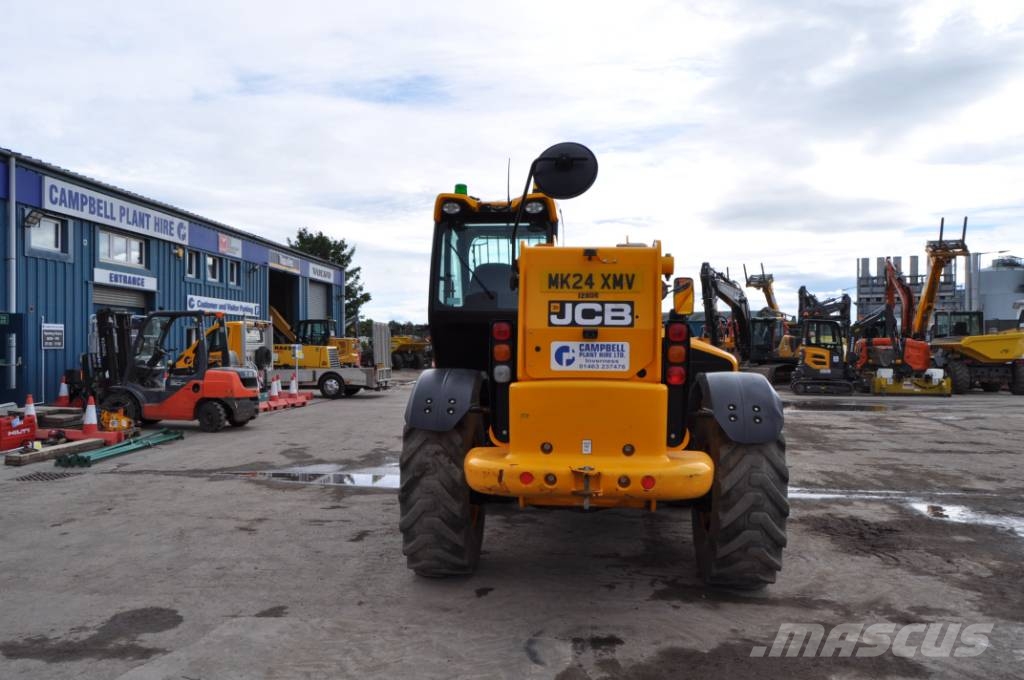 JCB 540-170 Teleskopické manipulátory