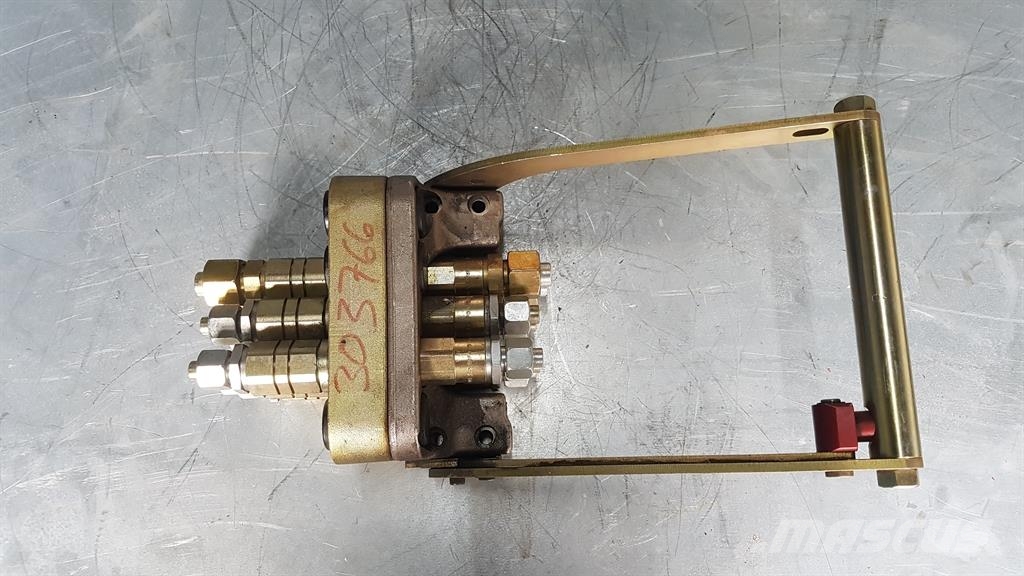  Stucchi GR10 - 9 - Liebherr-Quick coupler/Schnellk Hydraulics